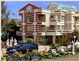 Deluxe Hotels Booking, Deluxe Hotels in Mt. Abu, reservation, Hotel Tariffs, hotelandtaxi.com