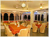 Hotek Mewar Haveli is best budget hotel in udaipur the city of lakes aka lake City, Book Hotel Mewar Haveli at Budget Rates